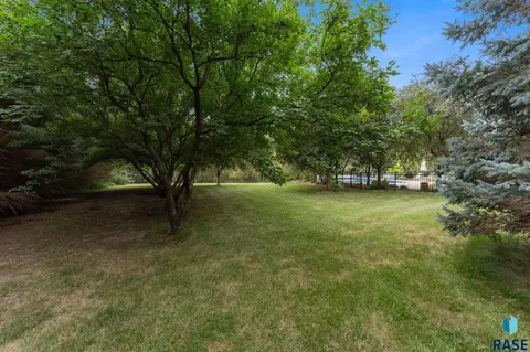 Exterior - 47303 Rogness Pl, Renner, SD 57055 photo 18 of 18