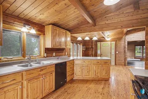 Kitchen - 706 S Union Ave, Madison, SD 57042 photo 1 of 3