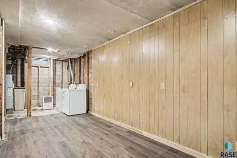 Other - 706 S Union Ave, Madison, SD 57042 photo 10 of 14