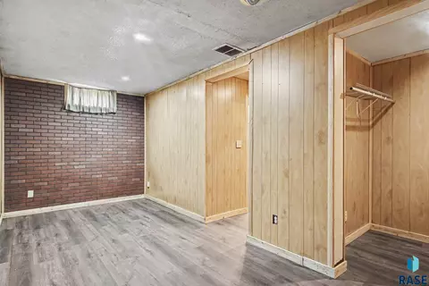 Other - 706 S Union Ave, Madison, SD 57042 photo 9 of 14