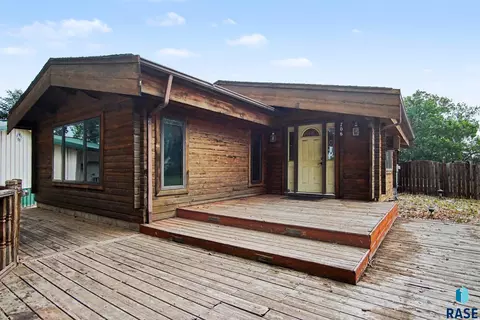 Other - 706 S Union Ave, Madison, SD 57042 photo 2 of 14