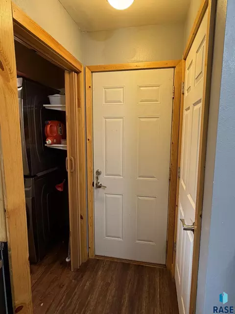 221 N 3rd St, Emery, SD 57332 photo 28