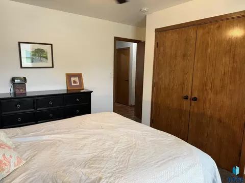 221 N 3rd St, Emery, SD 57332 photo 32