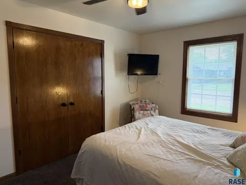 221 N 3rd St, Emery, SD 57332 photo 31