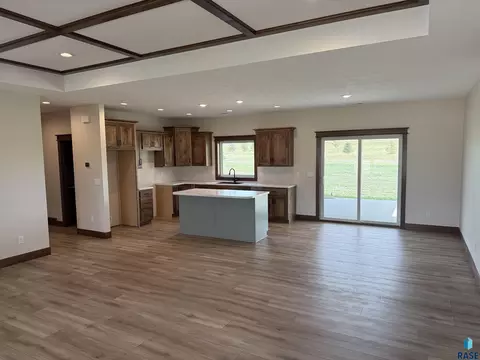 Living - 106 Caleb Ct, Parker, SD 57053 photo 1 of 2