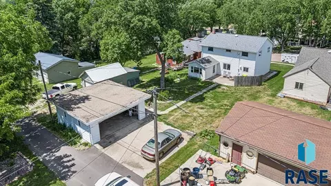 View/Area - 213 E 2nd St, Jasper, MN 56144 photo 2 of 2