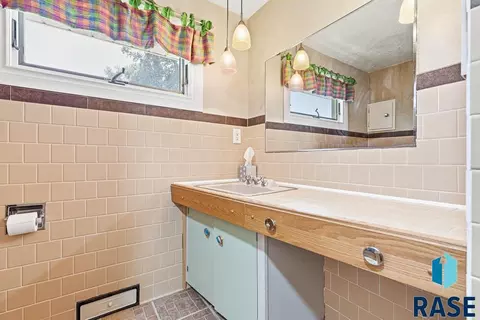 Bath - 213 E 2nd St, Jasper, MN 56144 photo 4 of 7