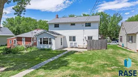 Exterior - 213 E 2nd St, Jasper, MN 56144 photo 6 of 6