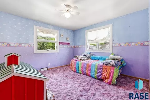 Bedroom - 213 E 2nd St, Jasper, MN 56144 photo 7 of 10