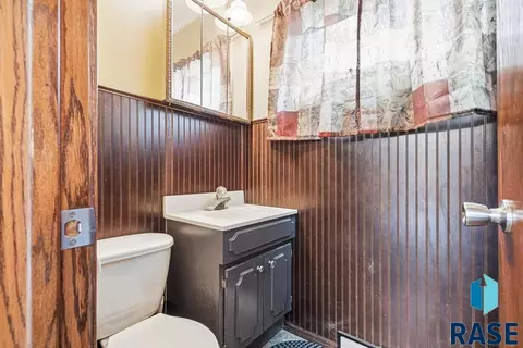 Bath - 213 E 2nd St, Jasper, MN 56144 photo 1 of 7