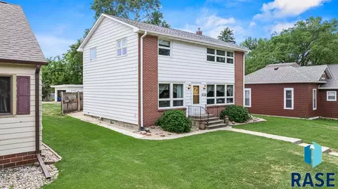Other - 213 E 2nd St, Jasper, MN 56144 photo 3 of 21
