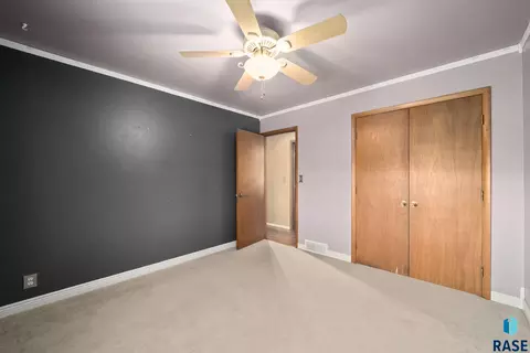 Bedroom - 833 E Pam Rd, Sioux Falls, SD 57105 photo 3 of 4