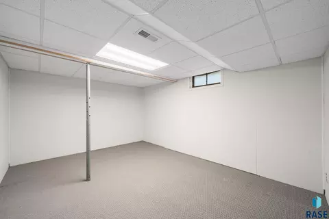 Other - 833 E Pam Rd, Sioux Falls, SD 57105 photo 9 of 14