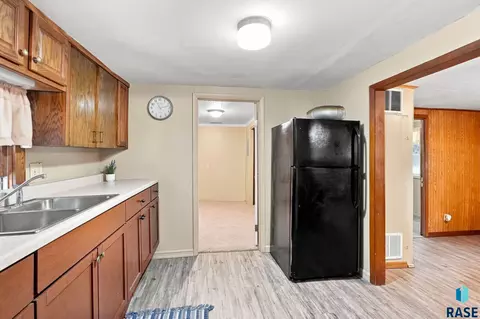 Kitchen - 1502 E 12th St, Sioux Falls, SD 57103 photo 1 of 2