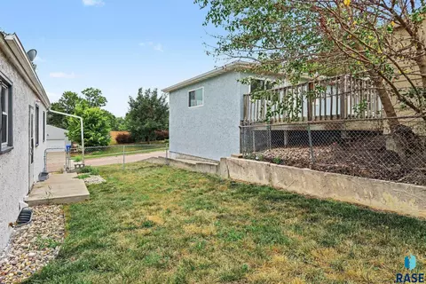 1800 E 13th St, Sioux Falls, SD 57103 photo 30