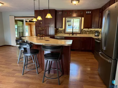 Kitchen - 202 W 3rd St, Marion, SD 57043 photo 5 of 12