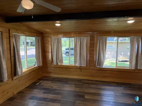 Living - 202 W 3rd St, Marion, SD 57043 photo 1 of 3