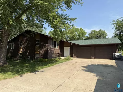 Other - 202 W 3rd St, Marion, SD 57043 photo 2 of 17