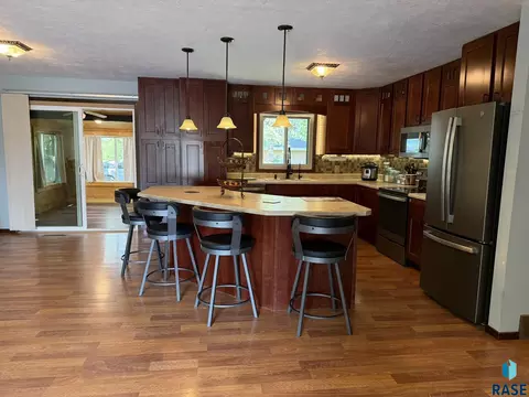 Kitchen - 202 W 3rd St, Marion, SD 57043 photo 4 of 12