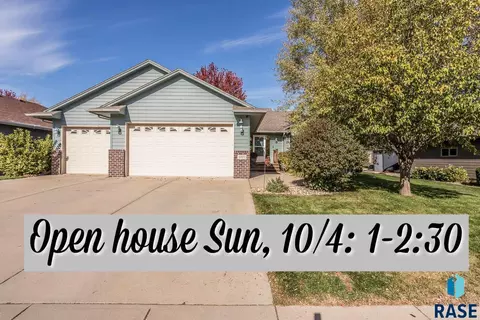 Exterior - 4904 E Tiger Lilly St, Sioux Falls, SD 57110 photo 1 of 9