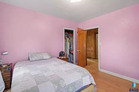 Bedroom - 1313 E 6th St, Sioux Falls, SD 57103 photo 5 of 6