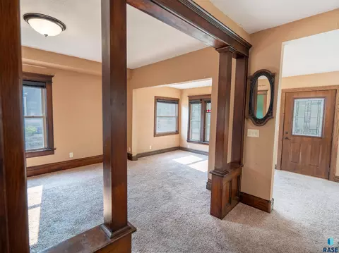 Living - W 10th St, Sioux Falls, SD 57104 photo 3 of 3