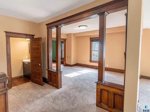 Living - W 10th St, Sioux Falls, SD 57104 photo 2 of 3