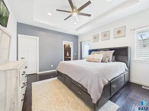 Bedroom - 6909 S Shadow Cir, Sioux Falls, SD 57108 photo 1 of 5