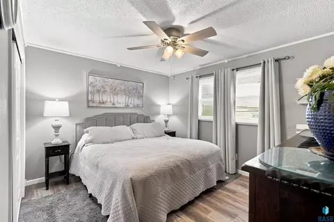 Bedroom - 807 Elder St, Canton, SD 57013 photo 1 of 10