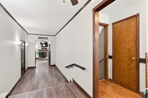 Entry Way - 807 Elder St, Canton, SD 57013 photo 2 of 3