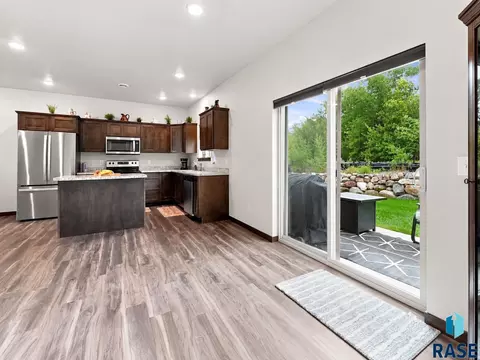 Kitchen - 3509 E Siasconset Pl, Sioux Falls, SD 57108 photo 3 of 3