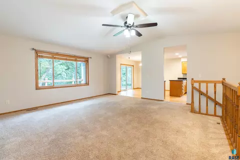 Living - 4209 E Shenandoah Trl, Sioux Falls, SD 57103 photo 5 of 8
