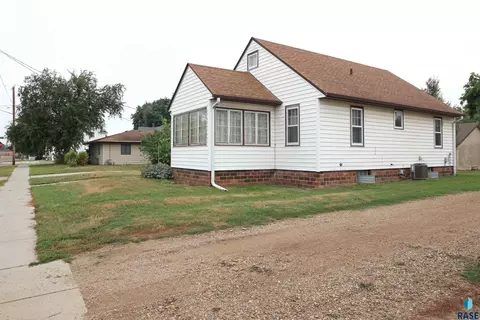 Other - S Cedar St, Lennox, SD 57039 photo 7 of 7