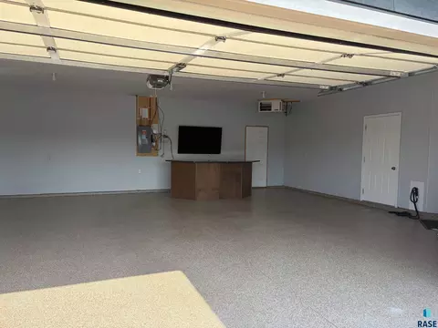 Other - 5101 E 61st St, Sioux Falls, SD 57108 photo 4 of 4