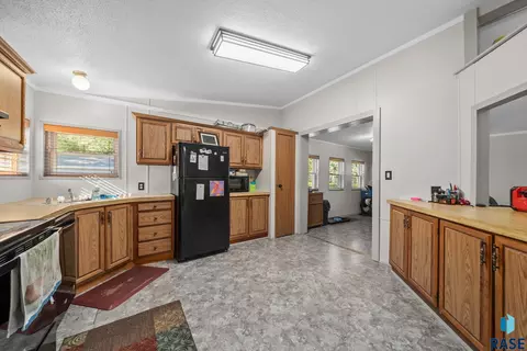 Kitchen - Bobwhite Pl, Sioux Falls, SD 57107 photo 1 of 5
