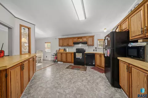 Kitchen - Bobwhite Pl, Sioux Falls, SD 57107 photo 2 of 5