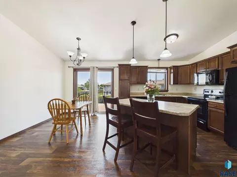 6209 N Seubert Ave, Sioux Falls, SD 57104 photo 7