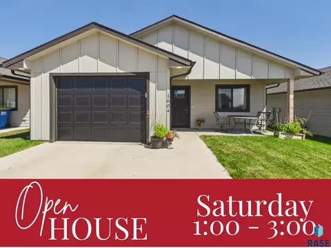 1604 N Tina Dr, Sioux Falls, SD 57110