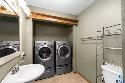Other - 317 N Harth Ave, Madison, SD 57042 photo 4 of 17