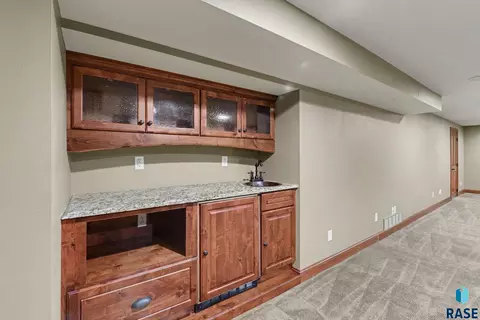 Other - 301 E 32nd St, Sioux Falls, SD 57105 photo 8 of 10