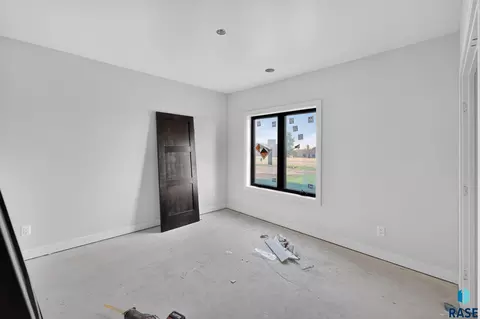 Bedroom - 6509 E Fieldview St, Sioux Falls, SD 57110 photo 4 of 6