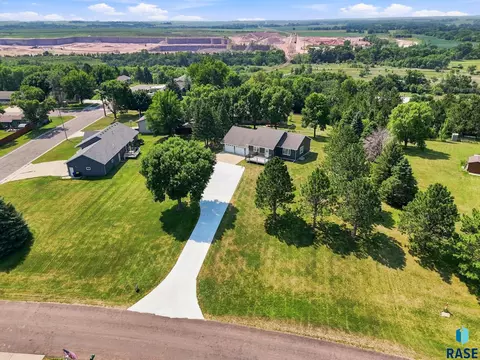 View/Area - 703 W 3rd St, Dell Rapids, SD 57022 photo 1 of 6