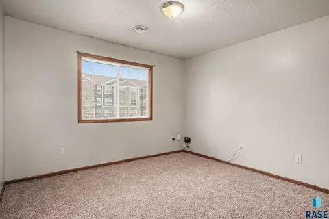 Bedroom - 410 N 9th Ave, Brandon, SD 57005 photo 2 of 3