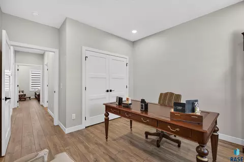 Other - 5504 SE Morningside Cir, Sioux Falls, SD 57110 photo 3 of 10