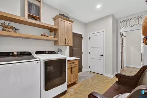 Other - 5504 SE Morningside Cir, Sioux Falls, SD 57110 photo 2 of 10