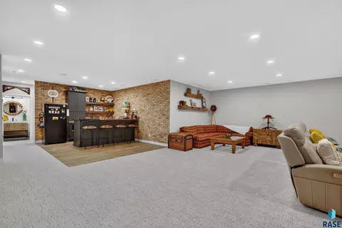 Other - 5504 SE Morningside Cir, Sioux Falls, SD 57110 photo 5 of 10
