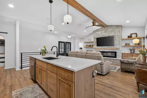 Kitchen - 5504 SE Morningside Cir, Sioux Falls, SD 57110 photo 1 of 8