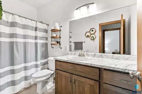 Bath - 2327 N Main St, Tea, SD 57064 photo 2 of 2