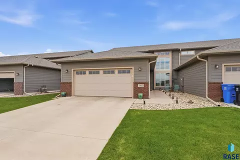 Other - 3810 E Bison Trl, Sioux Falls, SD 57108 photo 11 of 12
