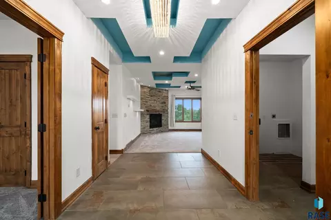 Entry Way - 3408 E Broken Arrow St, Sioux Falls, SD 57103 photo 1 of 2